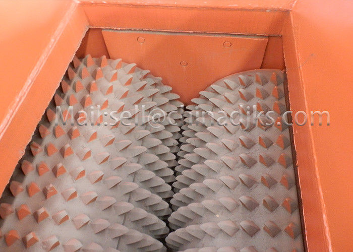 0.3mm Ertrag-Doppelt-Zahn-Walzenbrecher 30t/H für die grobe Erz-Zerquetschung